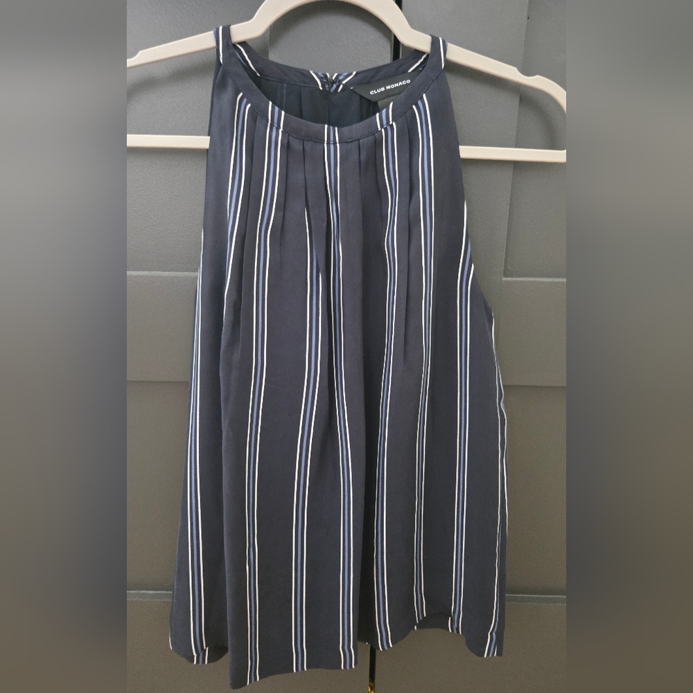 Club Monaco Navy and White Neck Pleated Sleeveless Blouse